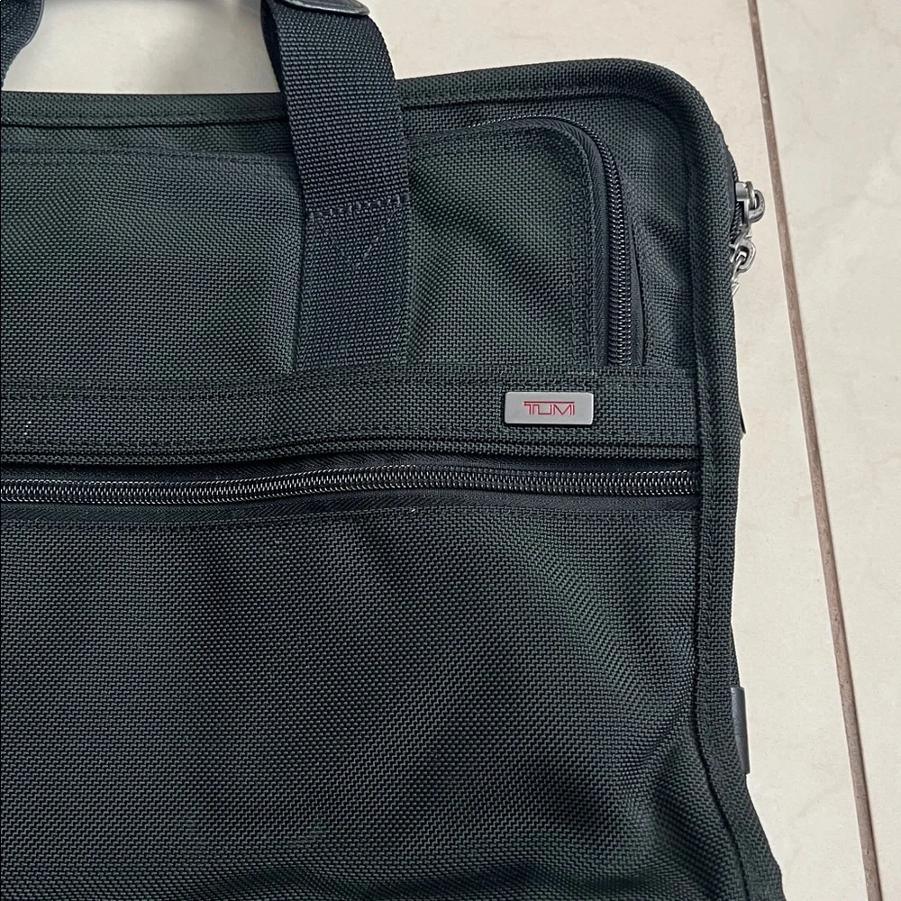 Tumi Compact Laptop Brief Bag Black 26001D4 No Strap